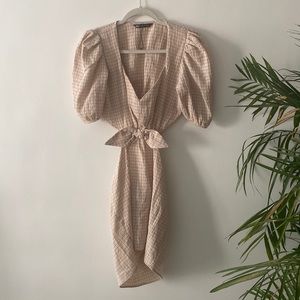 Zara. Dress. Size medium.